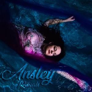 Meet your Posher, Ansley